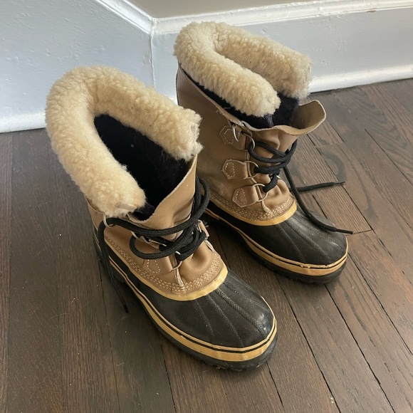Sorel Boots size 7 - Picture 3 of 3